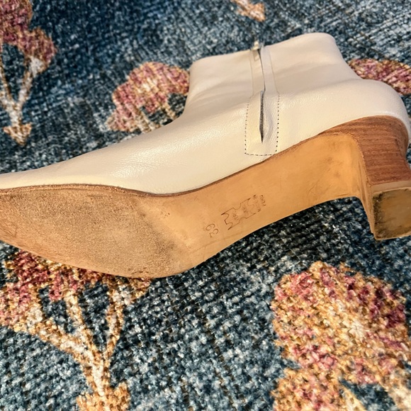 Huma Blanco Bolena Boots in Bone - Picture 4 of 5